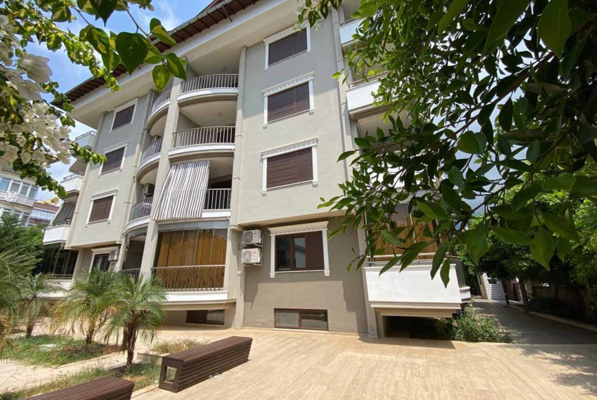 id1043a-apartment-with-three-bedrooms-and-a-separate-kitchen-in-a-residential-complex-kadipasa-district (38)